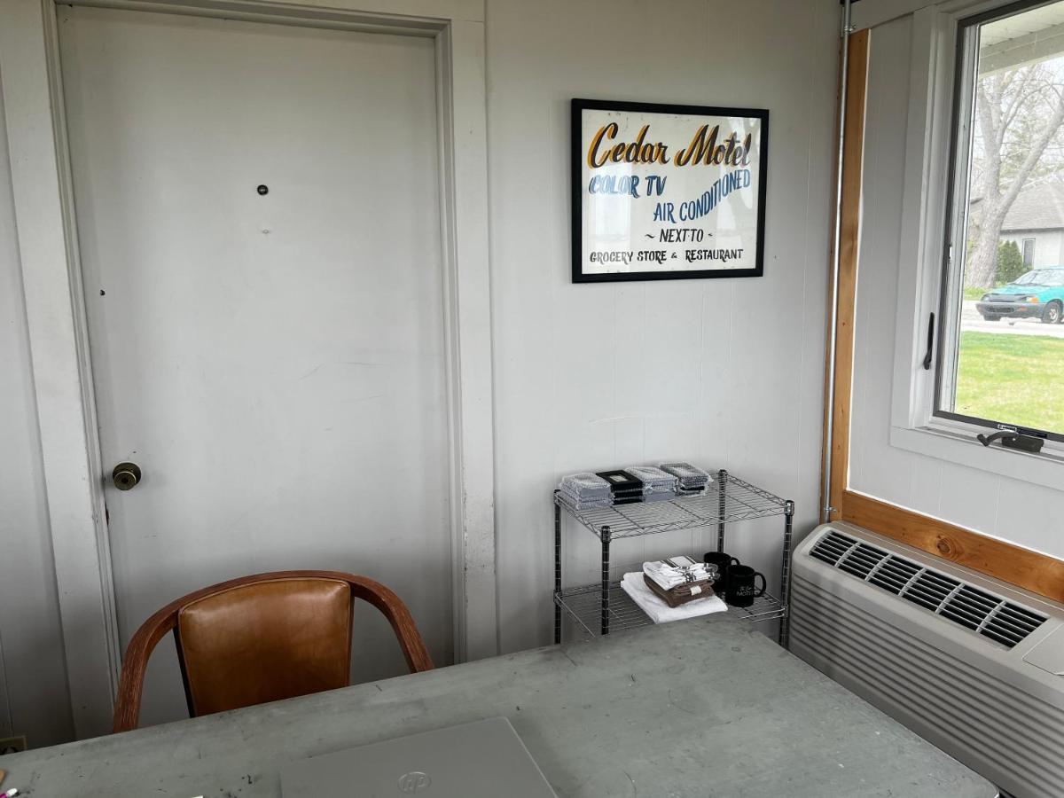 The Cedar Motel Sandusky Εξωτερικό φωτογραφία