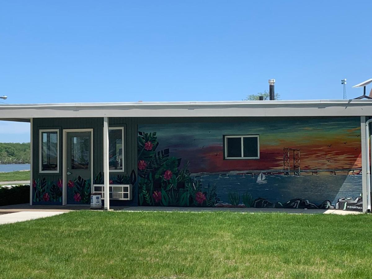 The Cedar Motel Sandusky Εξωτερικό φωτογραφία