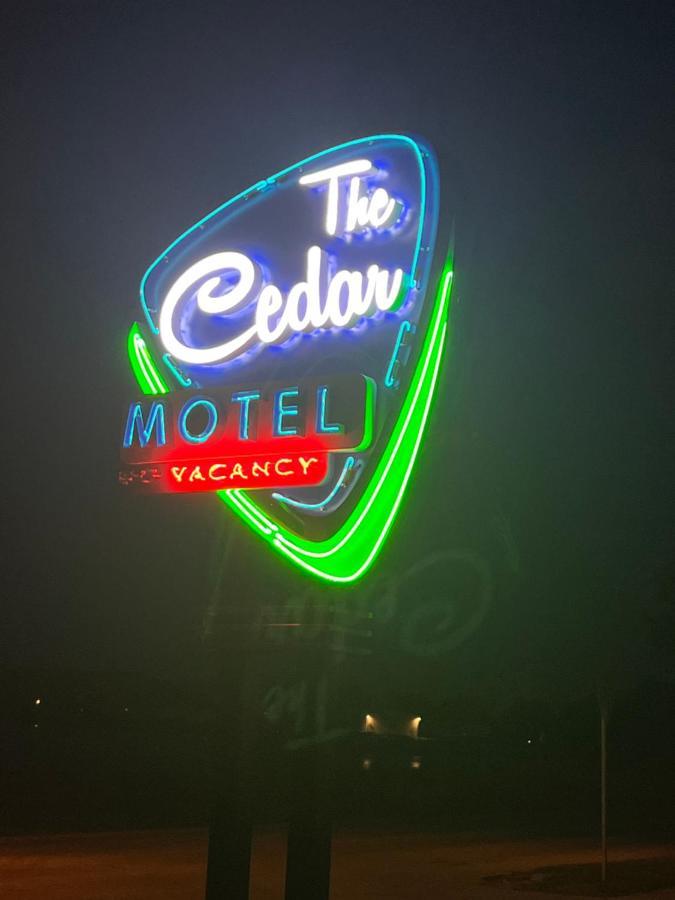 The Cedar Motel Sandusky Εξωτερικό φωτογραφία