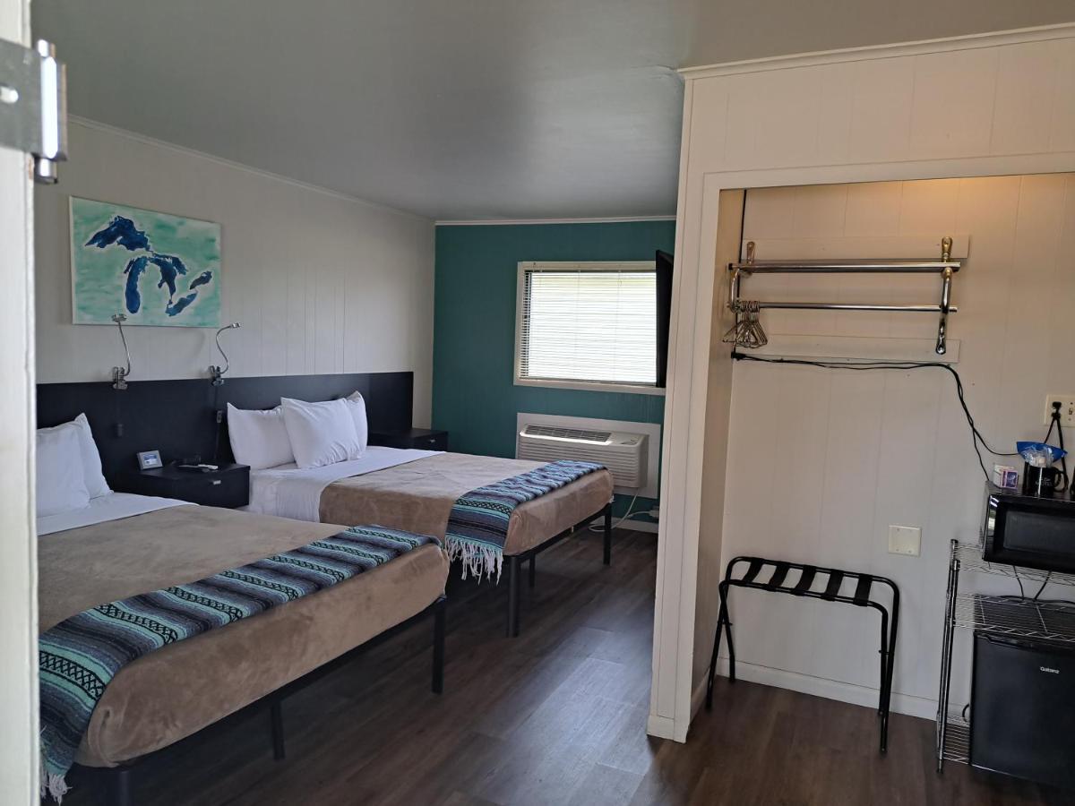 The Cedar Motel Sandusky Εξωτερικό φωτογραφία